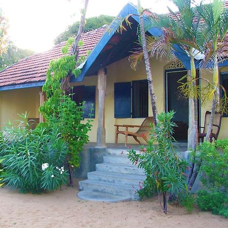 15Lmd Villa In Front Of The Lagoon Batticaloa Exterior foto